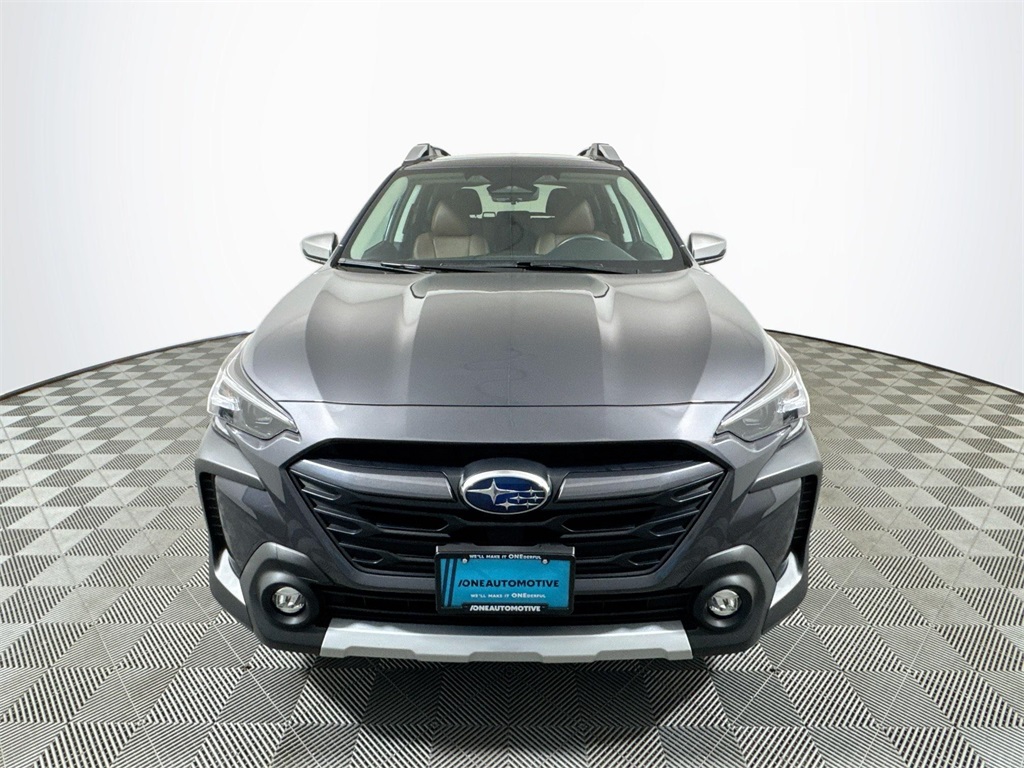 2024 Subaru Outback Touring XT photo 2