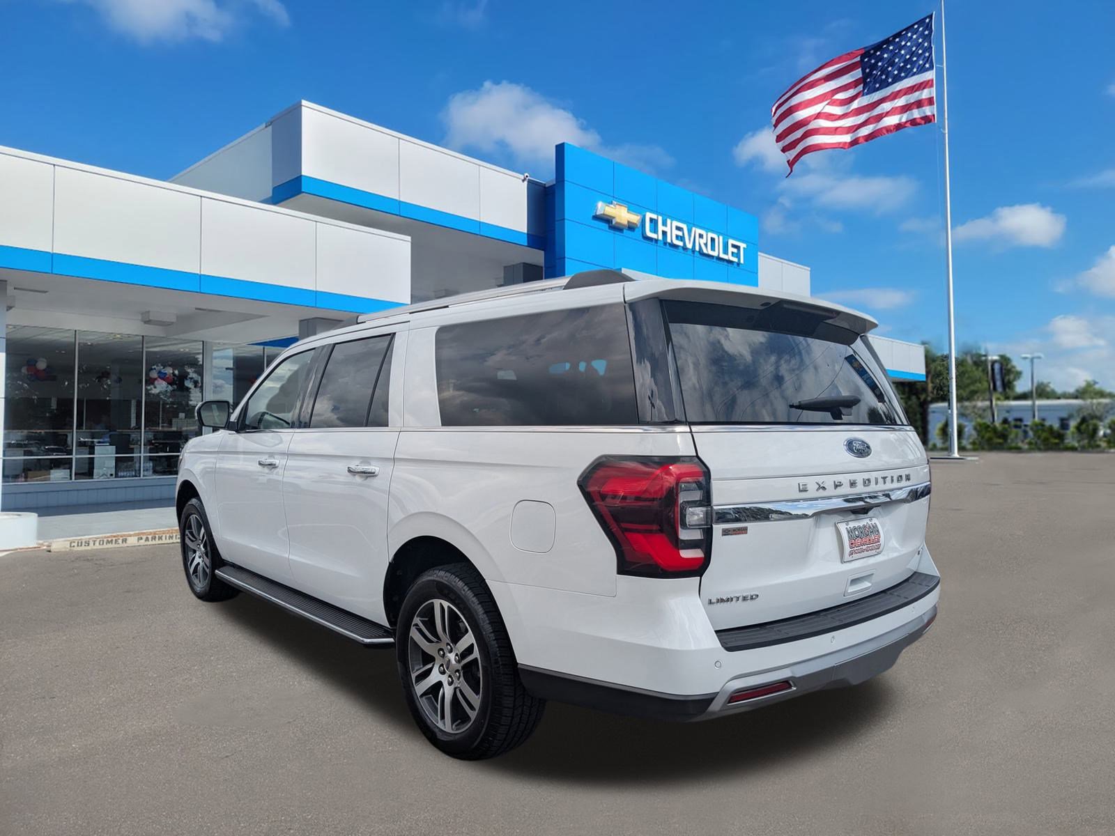 2023 Ford Expedition MAX Limited photo 4