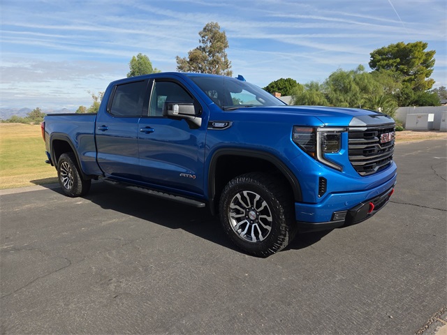 2022 GMC Sierra 1500 AT4's photo