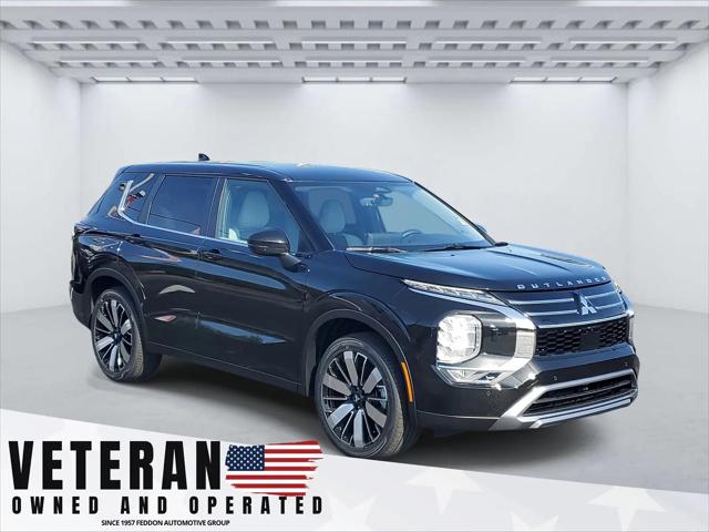 2025 Mitsubishi Outlander SE's photo