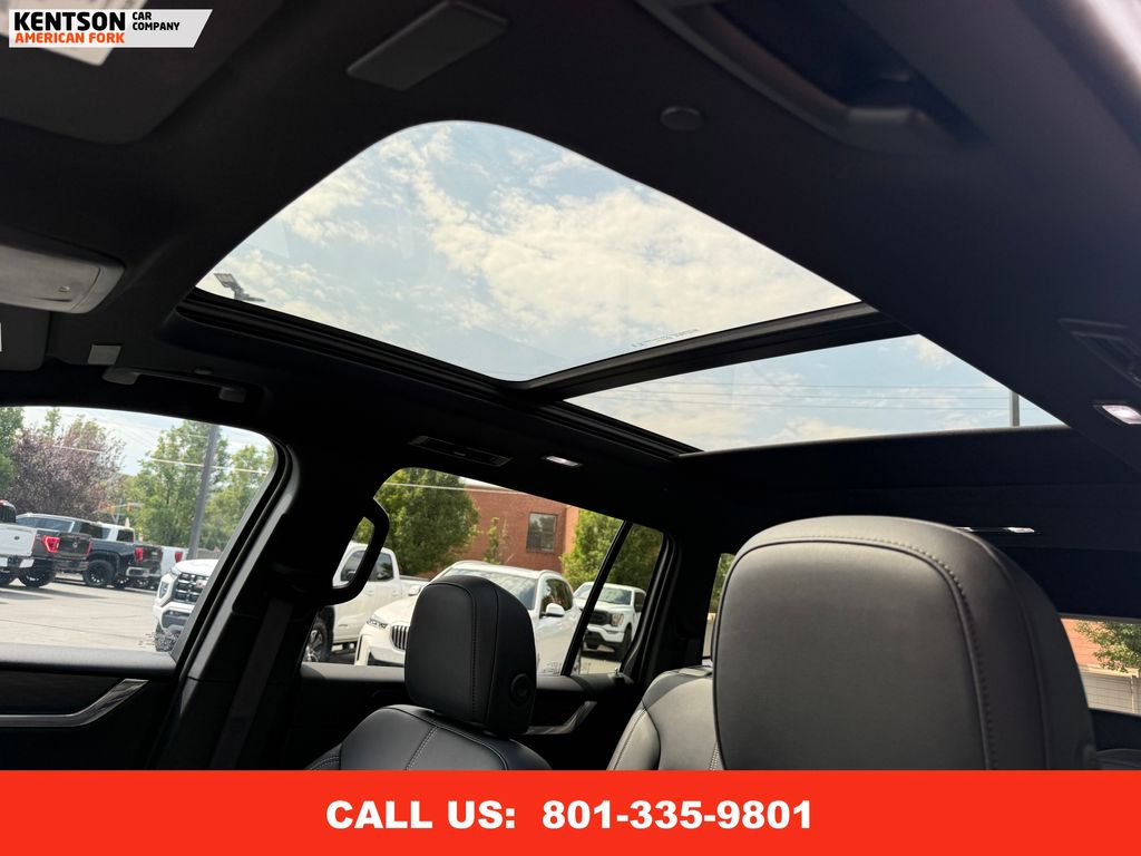 2024 Gmc Acadia Elevation photo 29