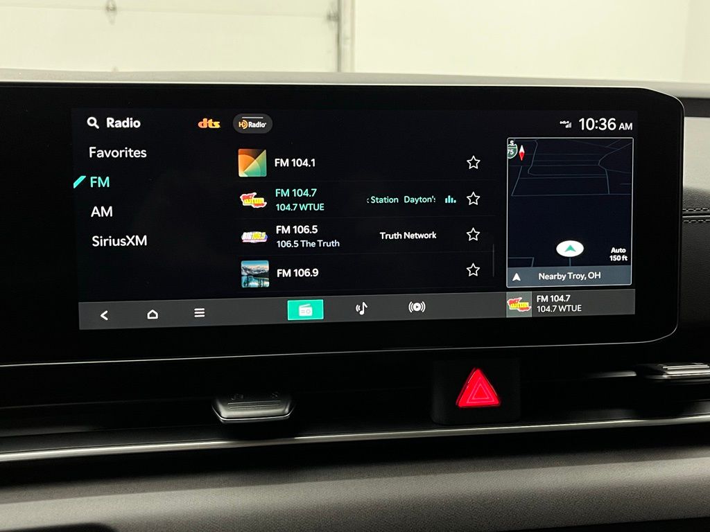 2025 Kia Carnival EX photo 32