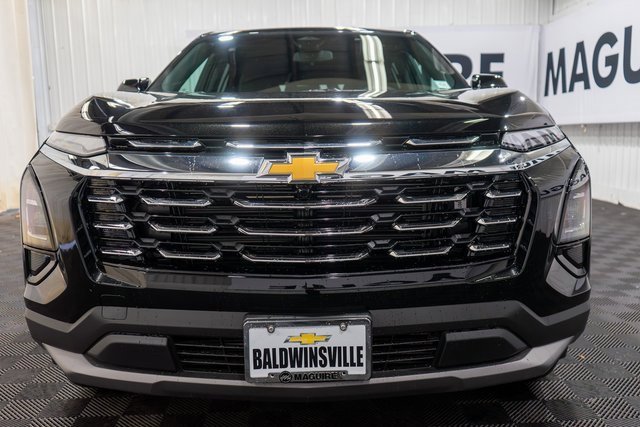 2026 Chevrolet Equinox LT photo 3