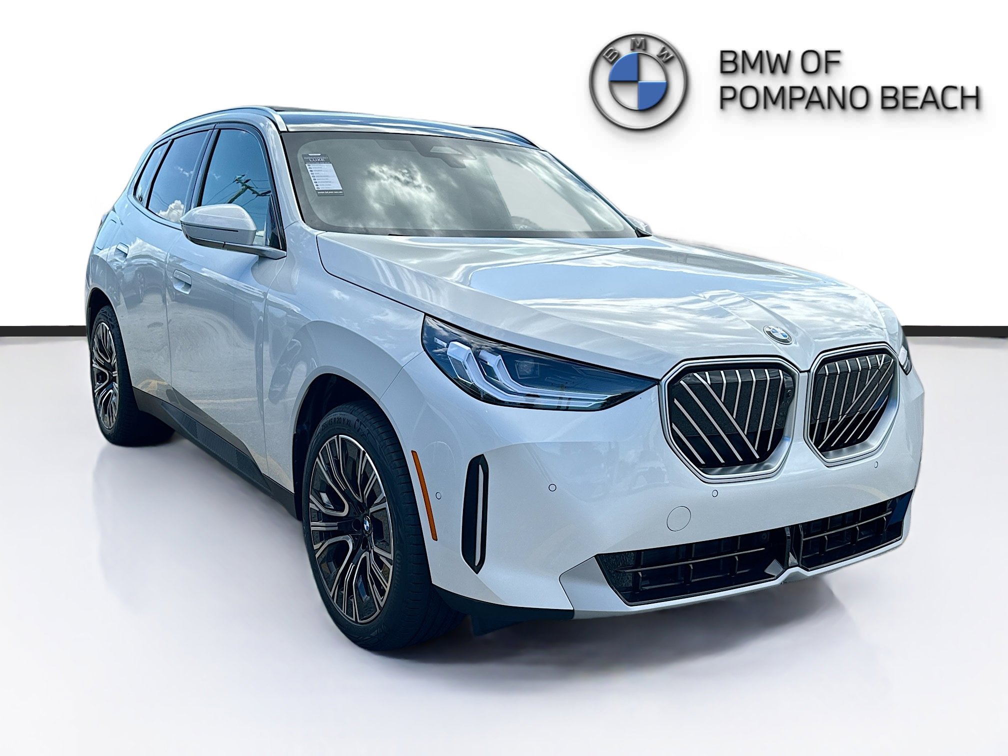 2026 BMW X3 30's photo