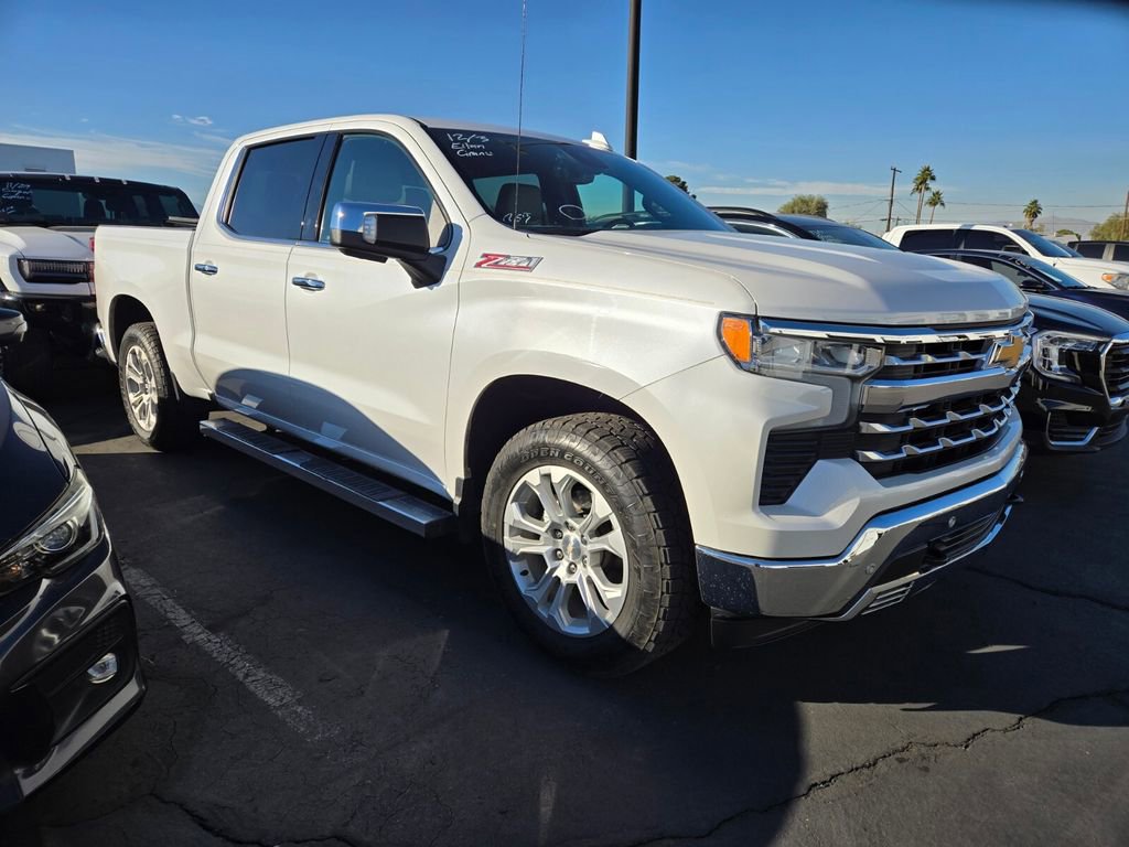 2022 Chevrolet Silverado 1500 LTZ's photo