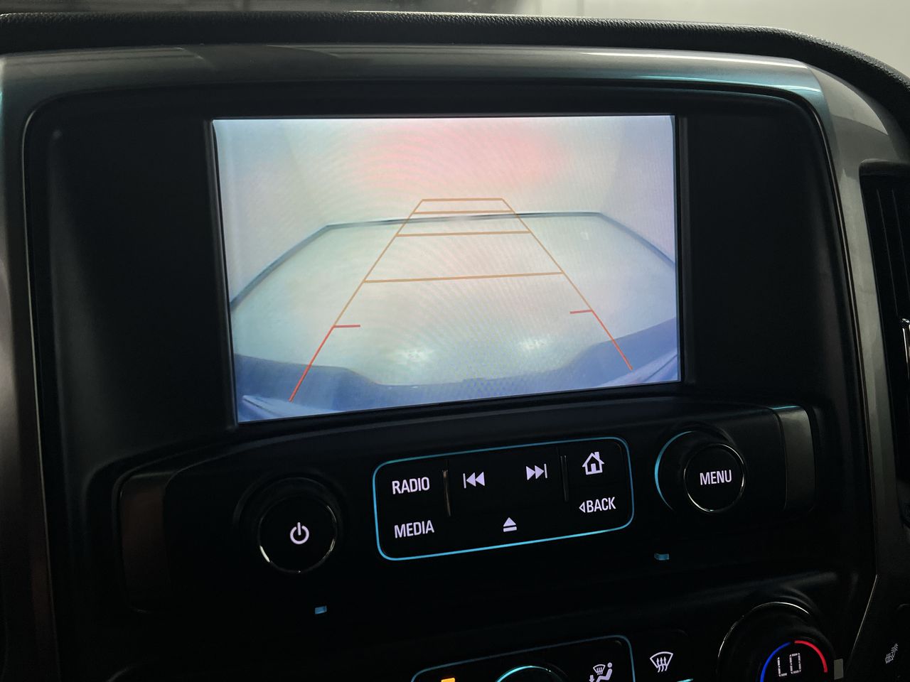 2018 Chevrolet Silverado 1500 LT photo 14