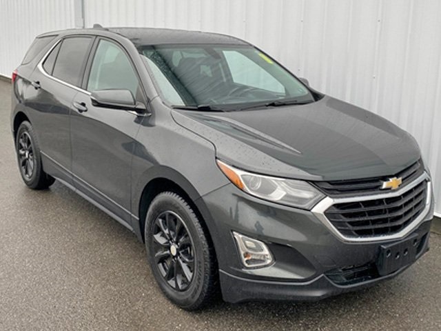 2018 Chevrolet Equinox LT photo 2