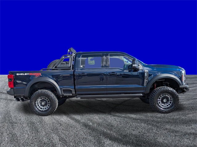 2025 Ford F-250 Lariat photo 3