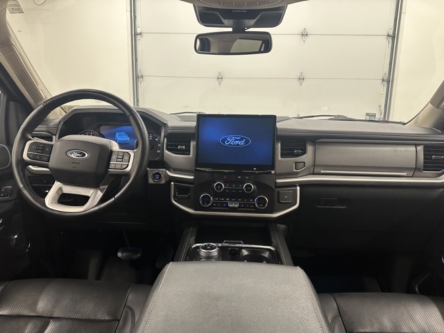 2022 Ford Expedition MAX XLT photo 14