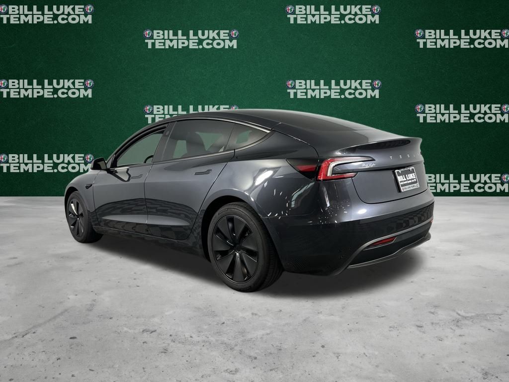 2024 Tesla Model 3 Standard Range photo 3