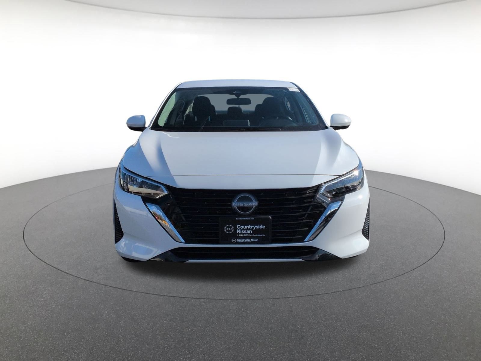 2025 Nissan Sentra SV photo 2