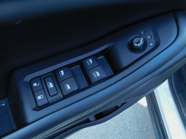 2023 Jeep Grand Cherokee Altitude photo 25
