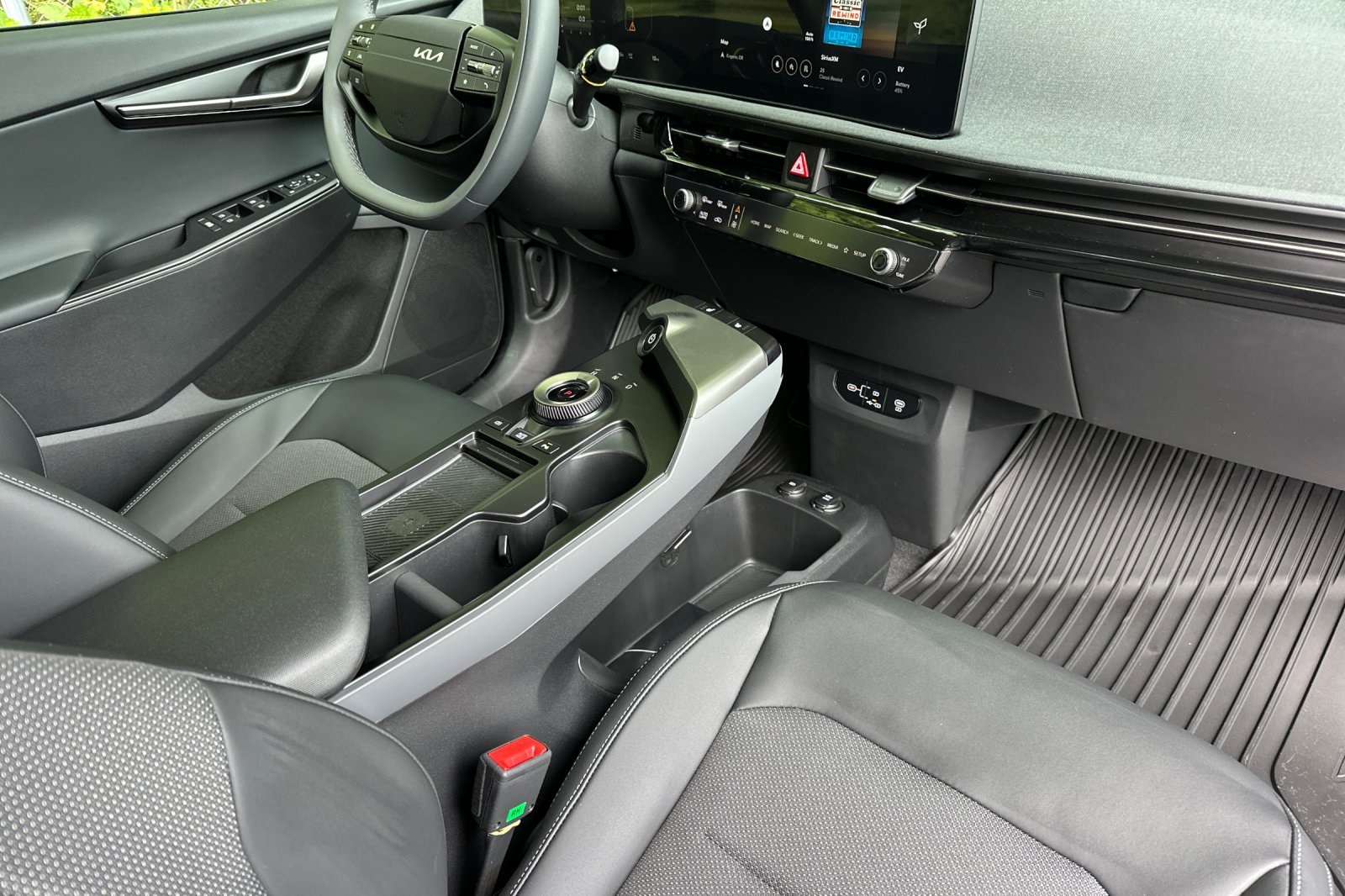 2025 Kia EV6 Light Wind photo 11