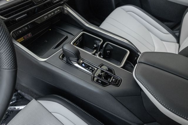 2025 Lexus TX 500h F SPORT Premium photo 6