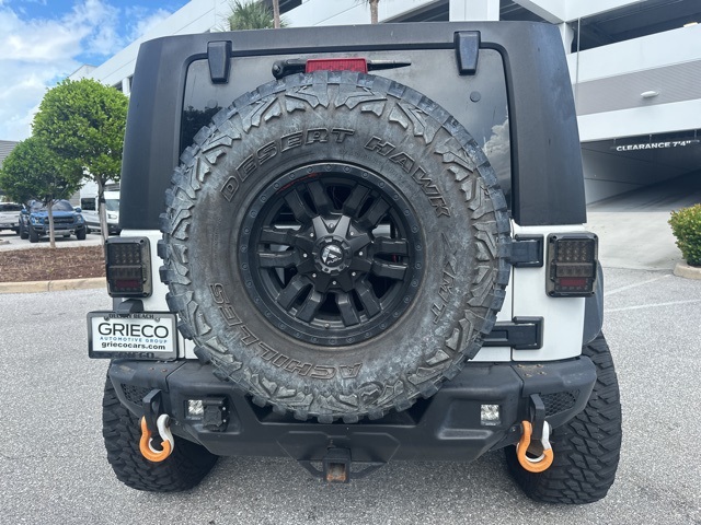2015 Jeep Wrangler Unlimited Sport photo 4
