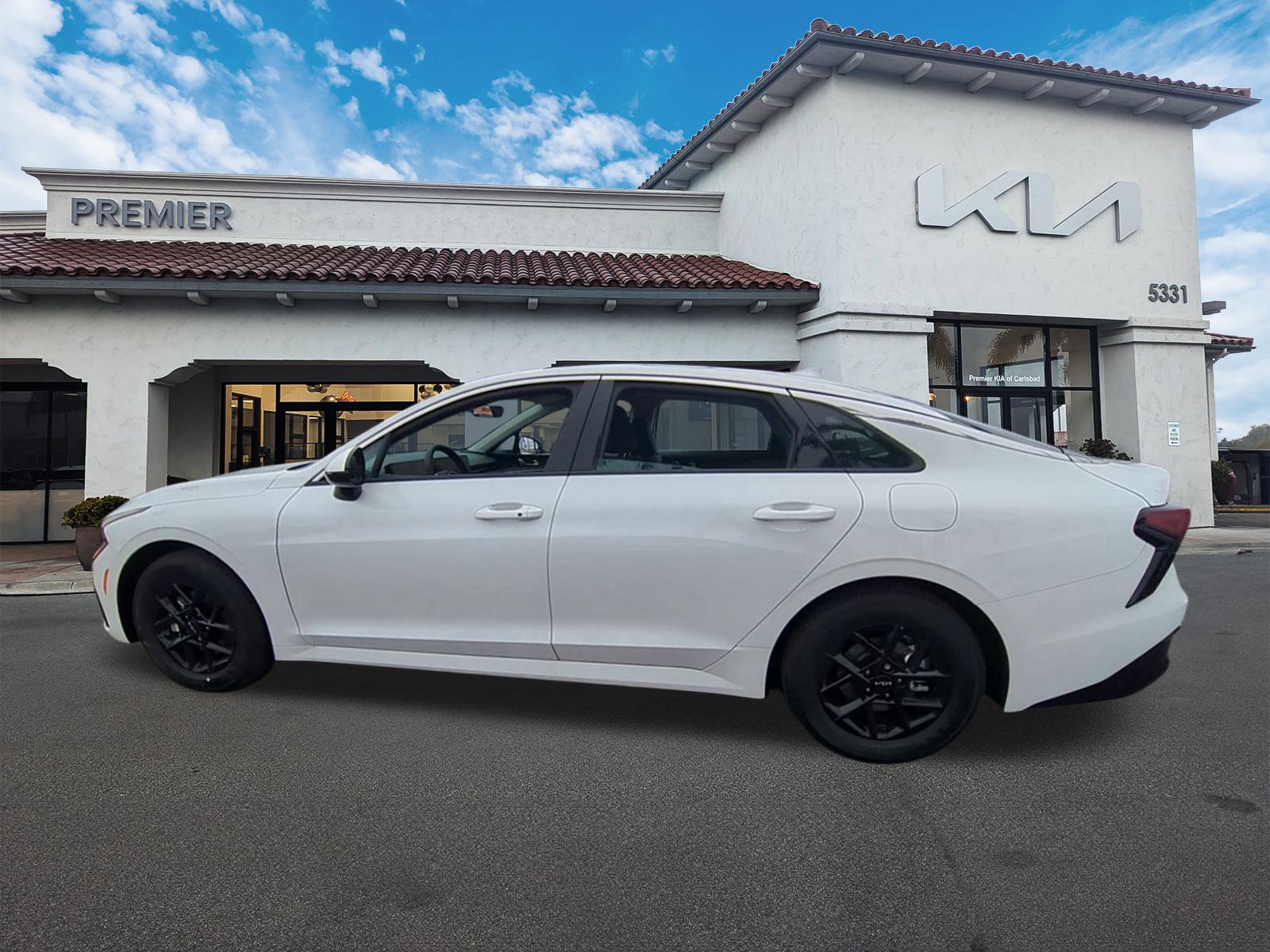2025 Kia K5 LXS photo 5