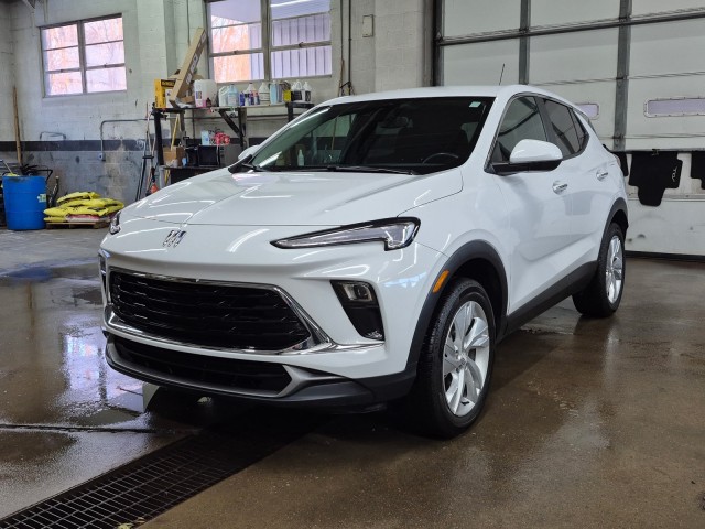 2024 Buick Encore GX Preferred's photo