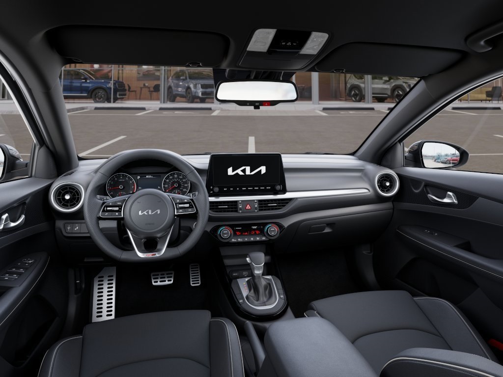 2024 Kia Forte GT-Line photo 13