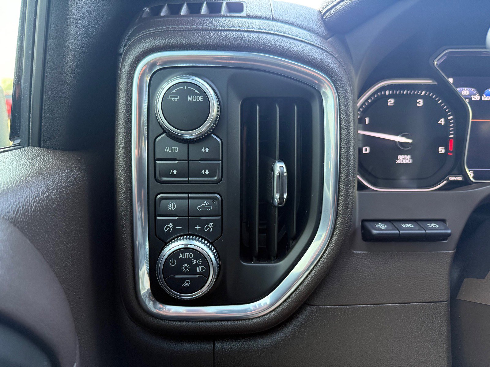 2022 Gmc Sierra 3500 HD Denali photo 20