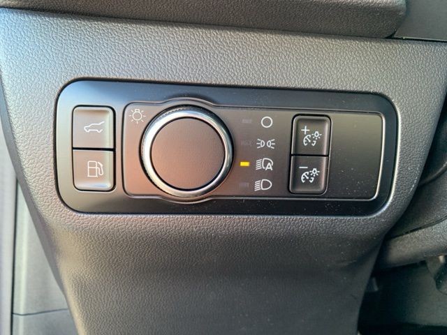 2025 Ford Escape ST-Line photo 13