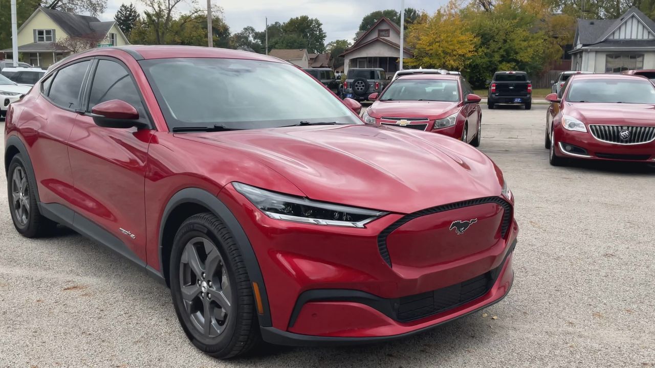 2021 Ford Mustang Mach-E Select photo 2