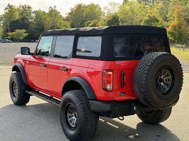 2022 Ford Bronco Base Big Bend Black Diamond Outer Banks photo 7