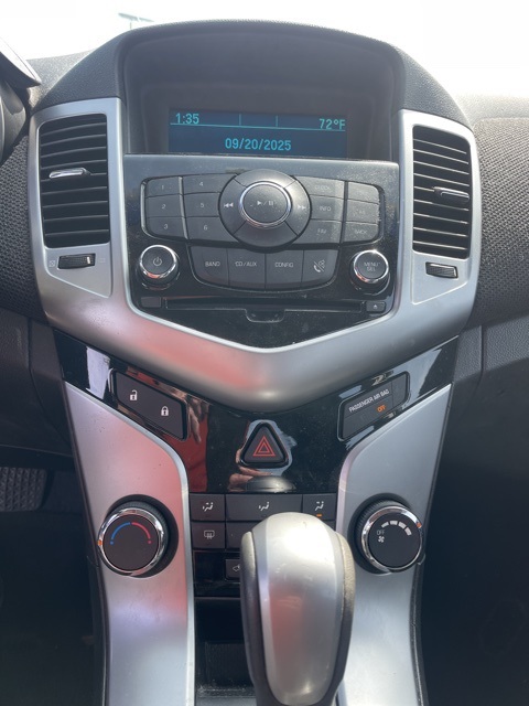 2012 Chevrolet Cruze photo 10