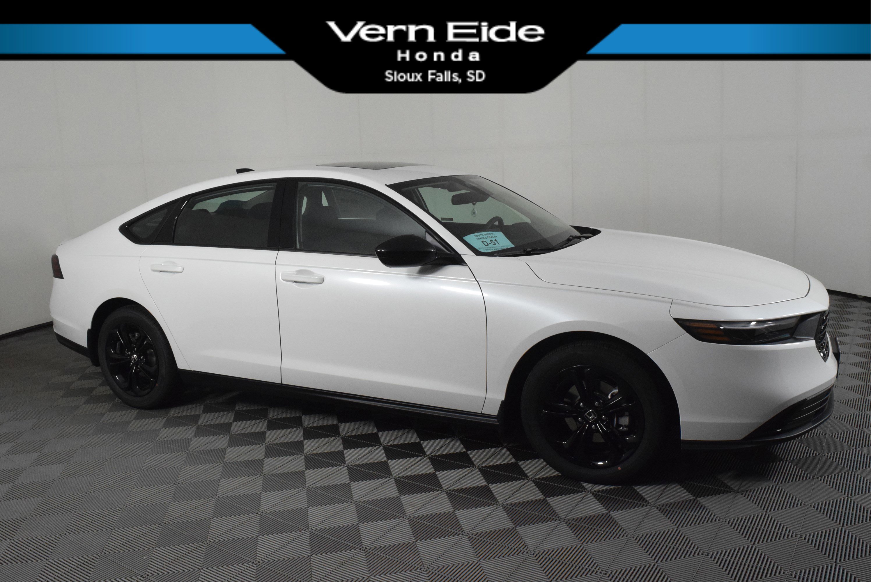 2025 Honda Accord SE's photo