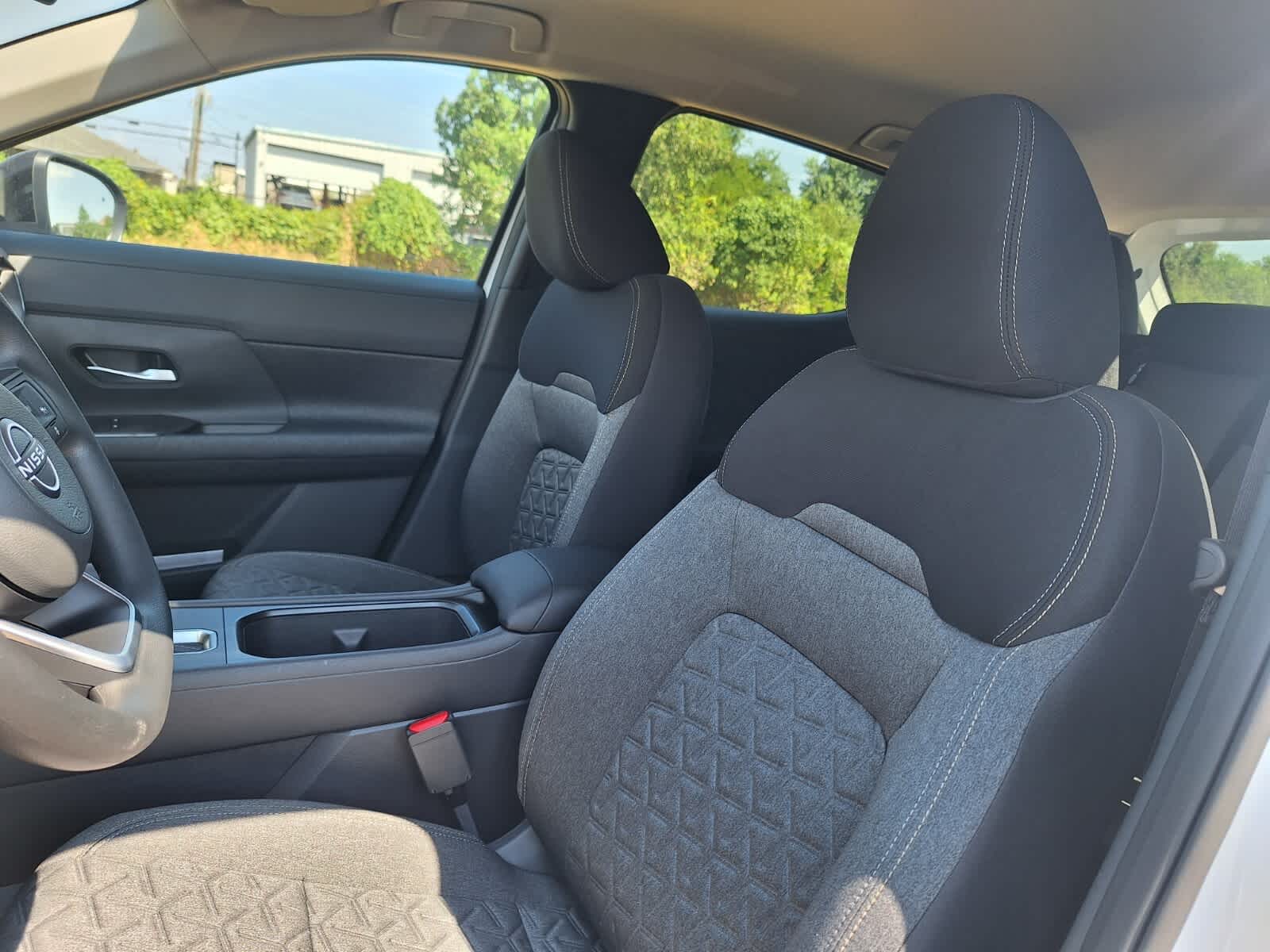 2026 Nissan Kicks SV photo 11