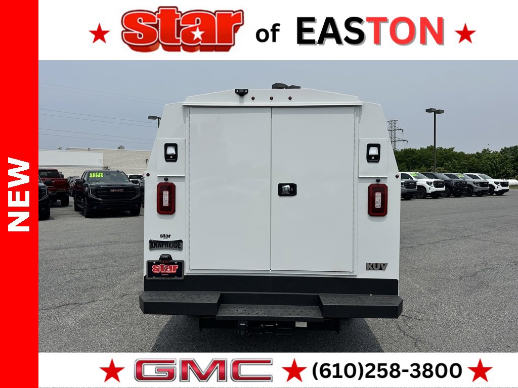 2025 Gmc Savana Cutaway 3500 photo 6