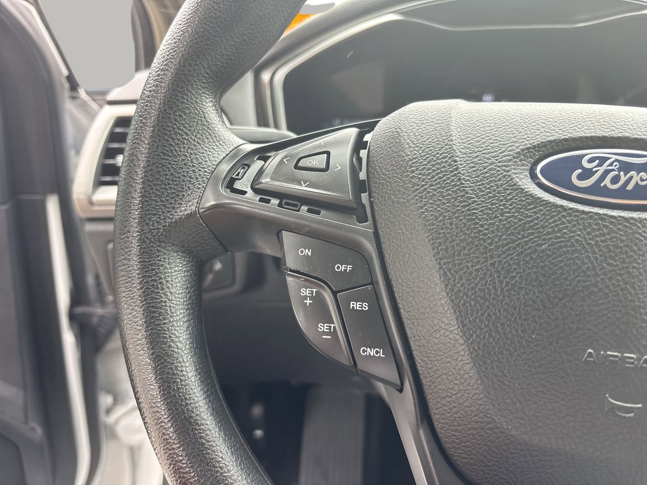 2018 Ford Fusion Hybrid S photo 24