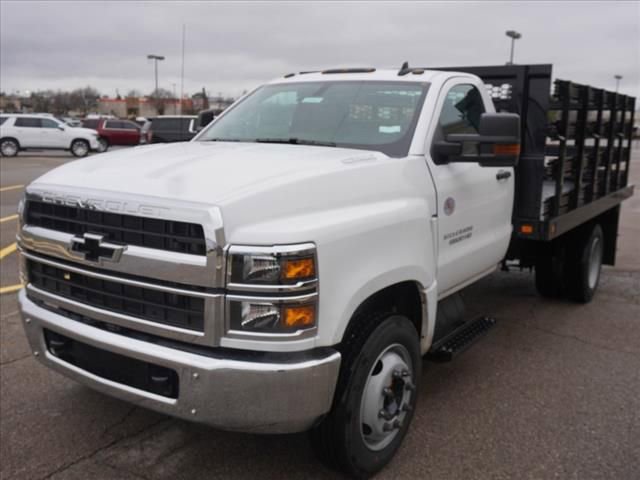 2023 Chevrolet Silverado 4500 Medium Duty Chassis Cab Work Truck's photo