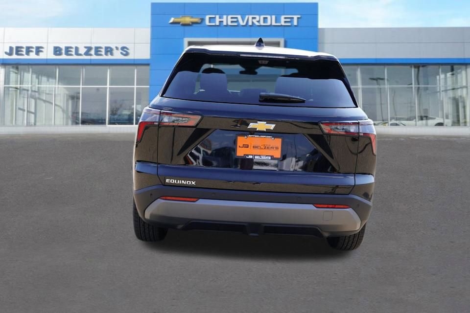 2026 Chevrolet Equinox LT photo 2