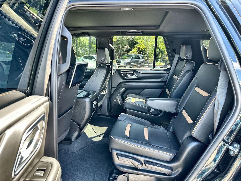 2024 Gmc Yukon AT4 photo 25
