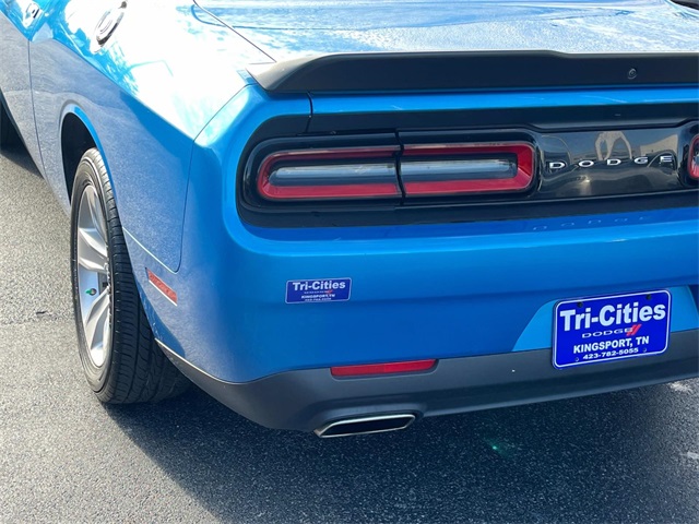 2023 Dodge Challenger SXT photo 5