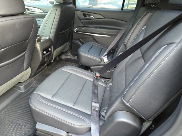 2026 Chevrolet Traverse photo 7