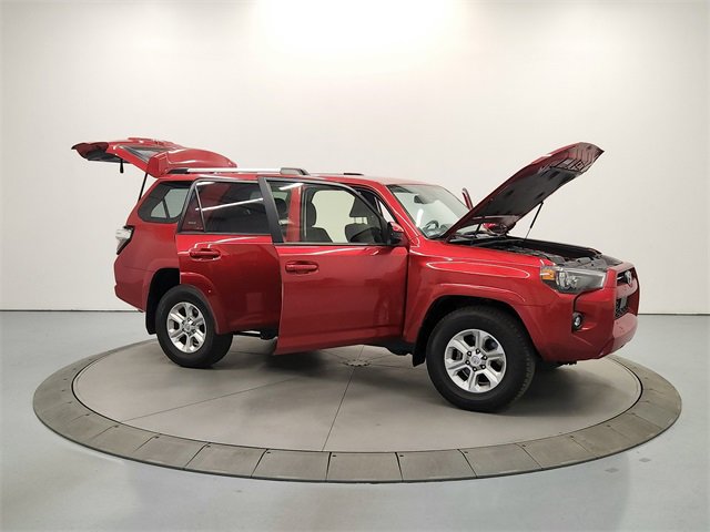 2024 Toyota 4Runner SR5 photo 15