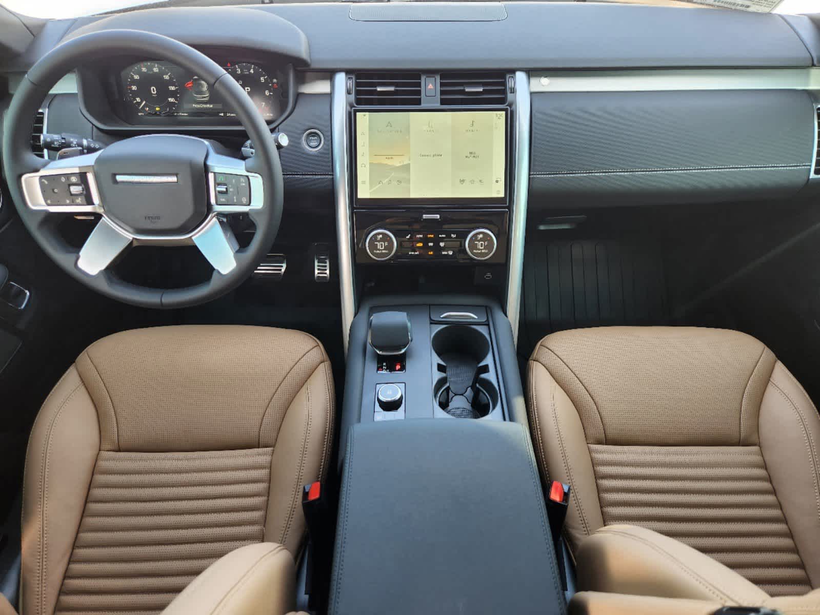 2025 Land Rover Discovery SE photo 21