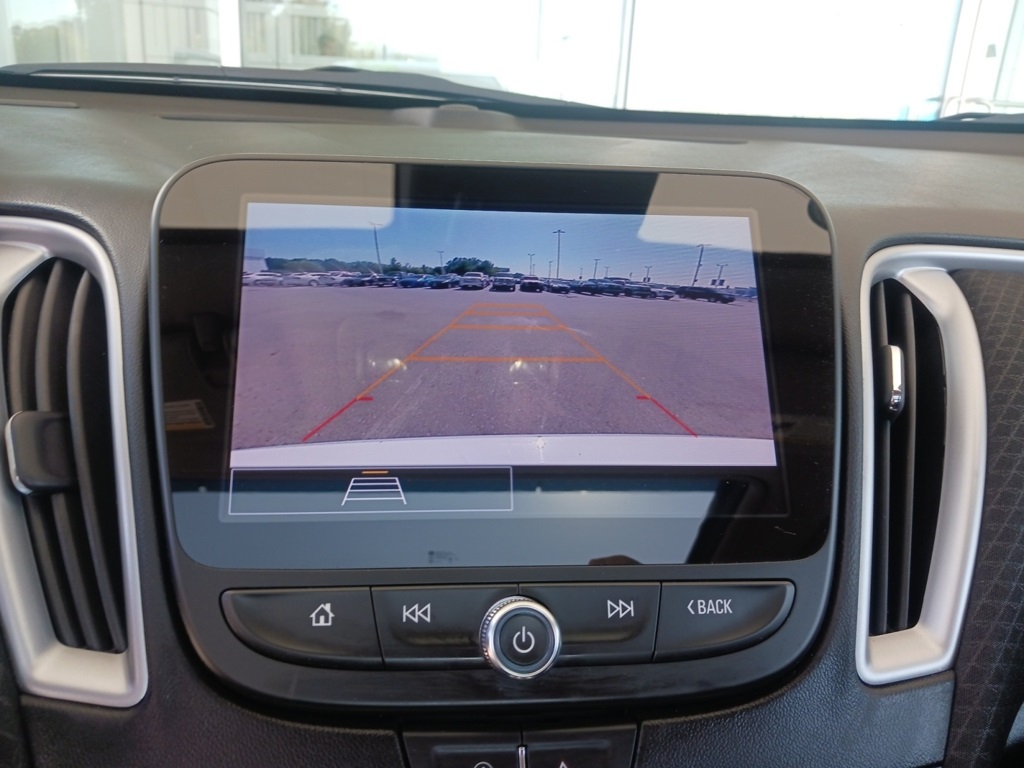 2024 Chevrolet Malibu 1LT photo 18
