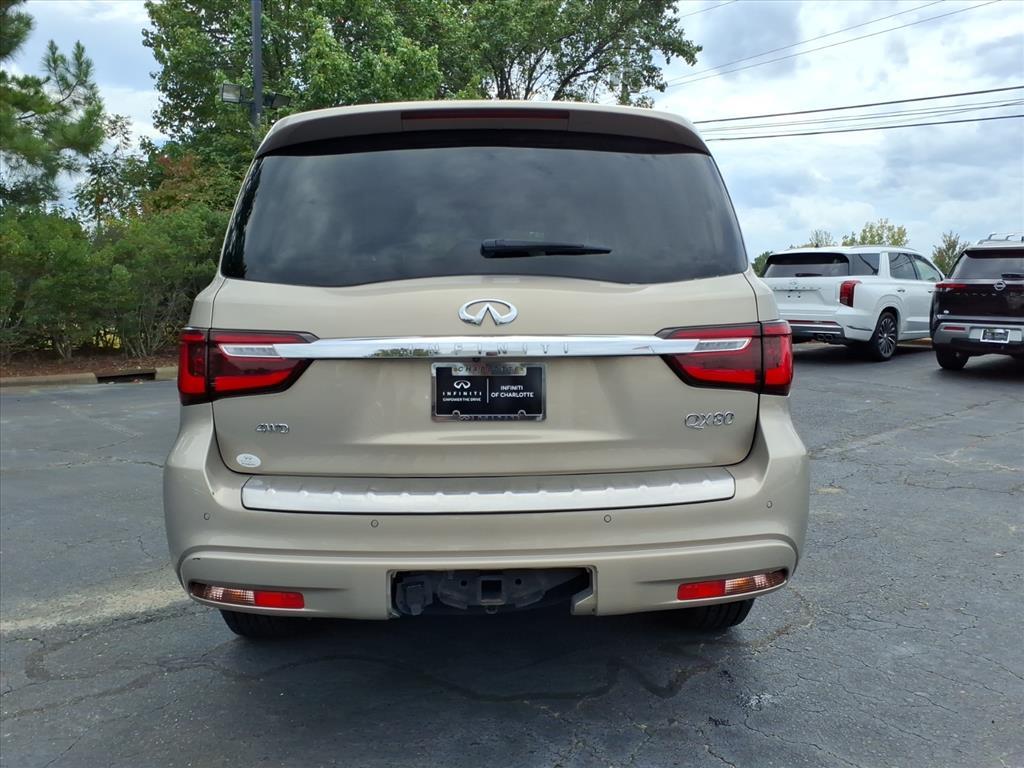 2023 Infiniti QX80 Luxe photo 15
