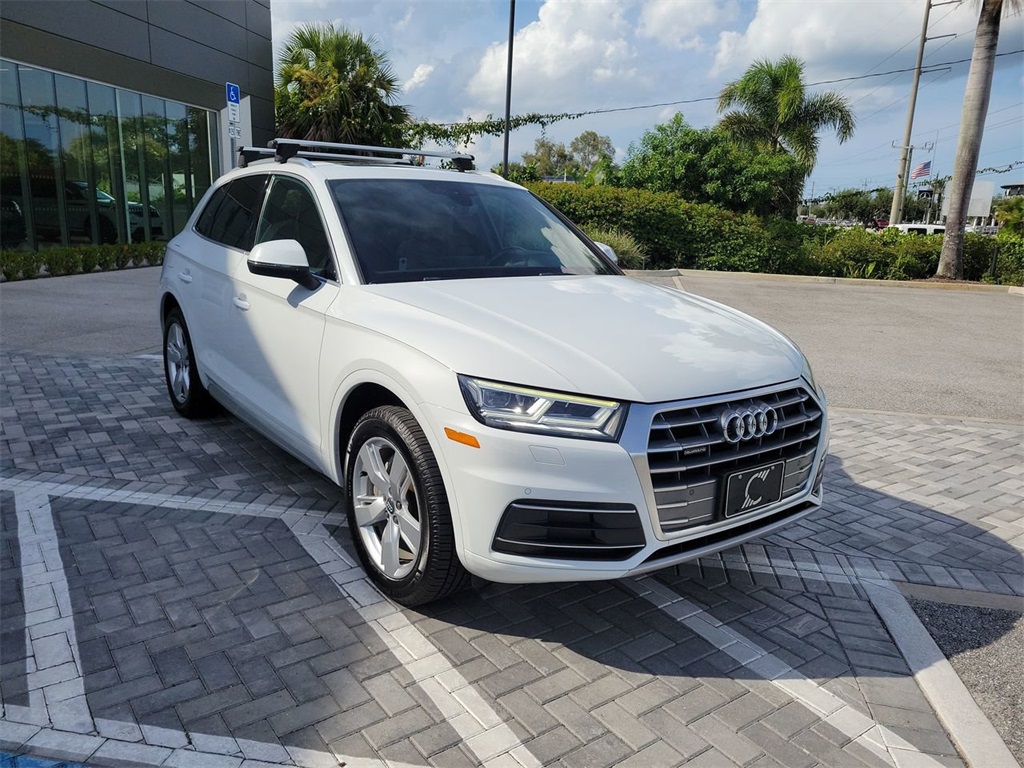 2019 Audi Q5 2.0T Premium Plus photo 3