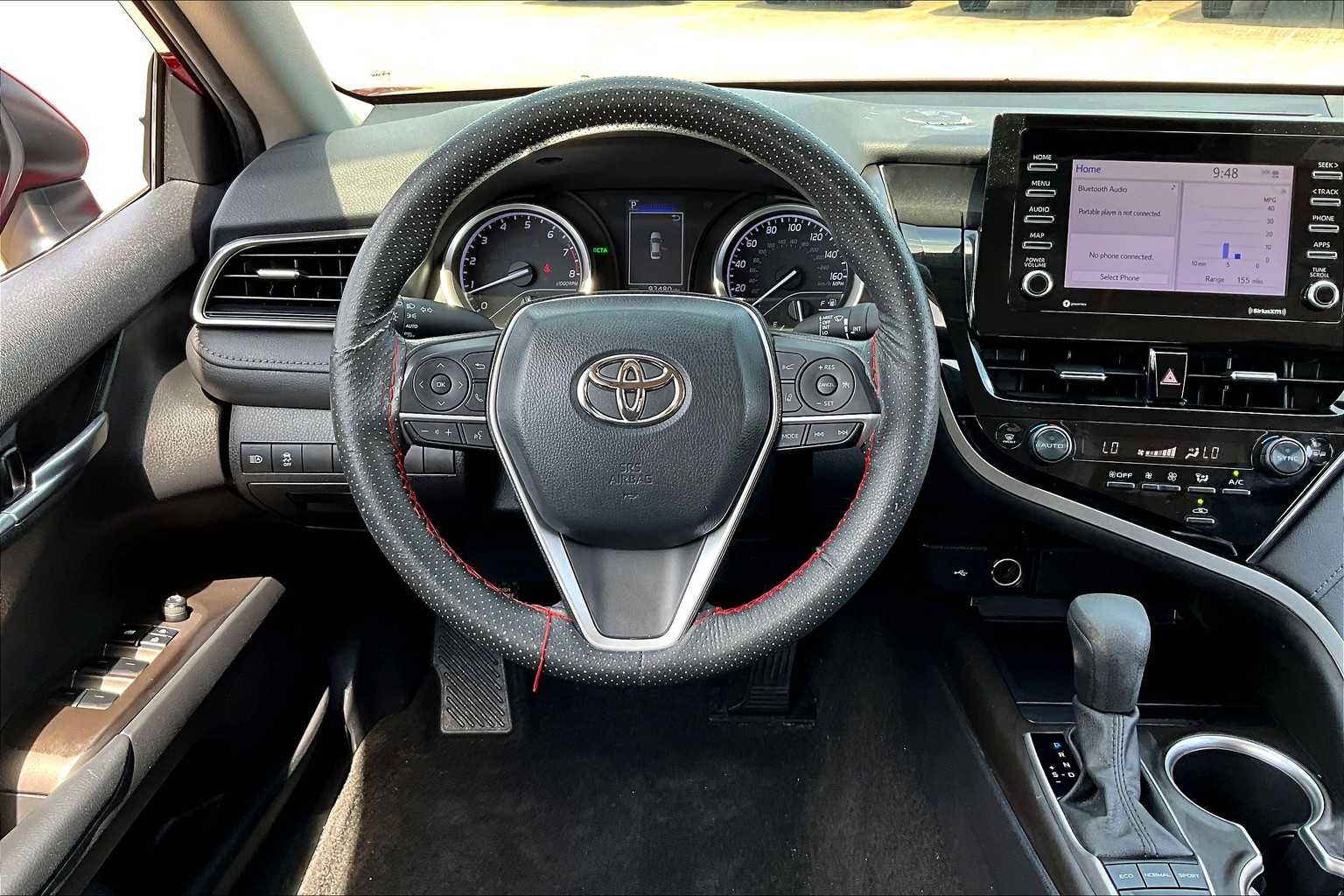 2022 Toyota Camry LE photo 5