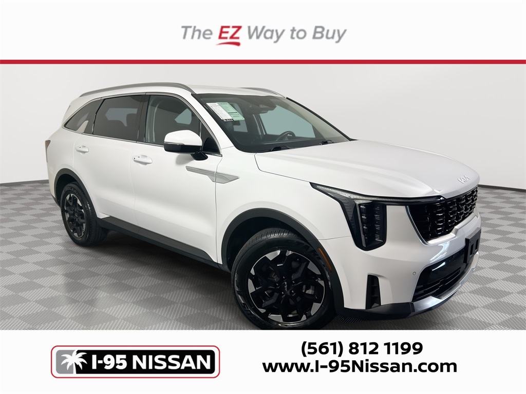 2024 Kia Sorento S's photo
