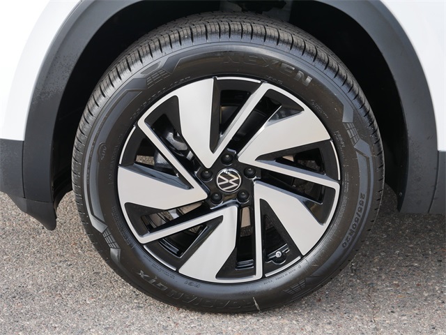 2026 Volkswagen Atlas SE Technology photo 3