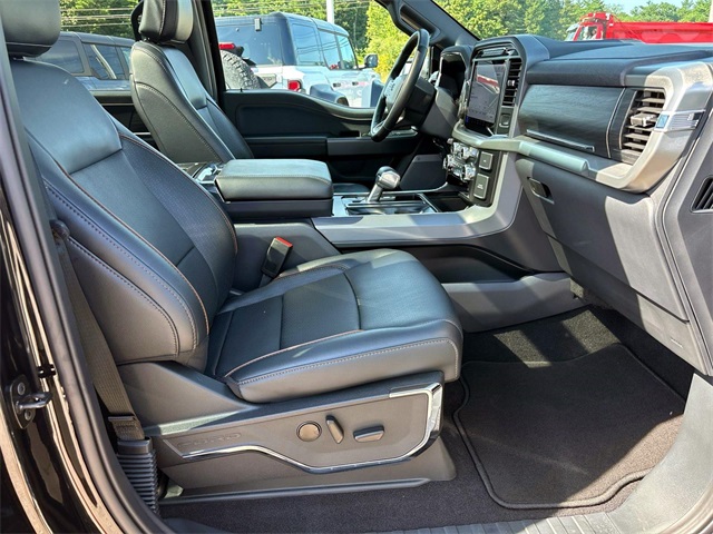 2024 Ford F-150 Lariat photo 15
