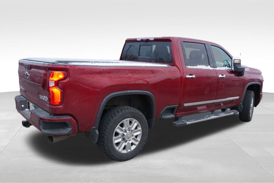 2024 Chevrolet Silverado 3500HD High Country Z71 photo 3