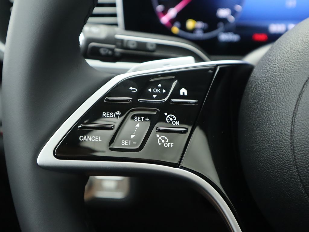 2025 Mercedes Benz GLE 350 4MATIC photo 10