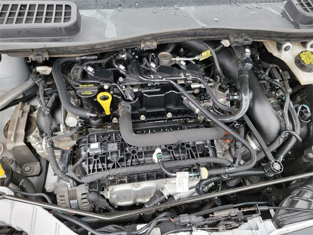 2019 Ford Escape SEL photo 34