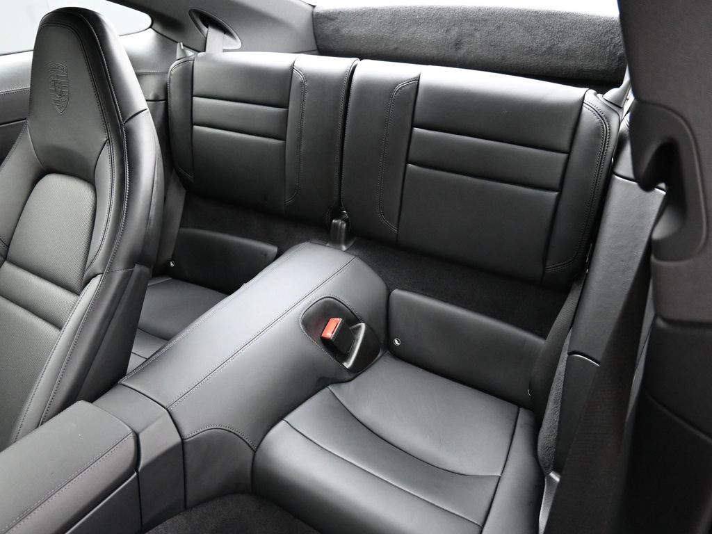 2024 Porsche 911 4S photo 6