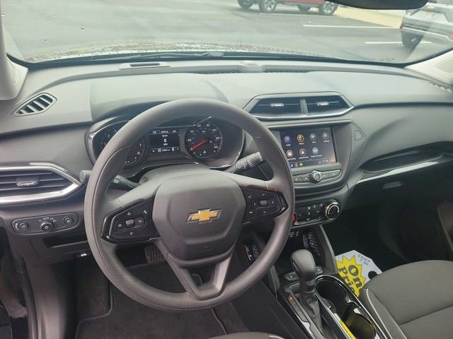 2023 Chevrolet Trailblazer LT photo 9